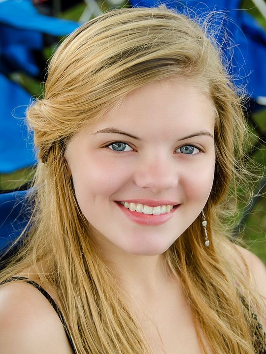 Cartel Raven Whitley