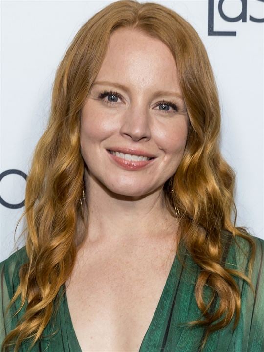 Cartel Lauren Ambrose