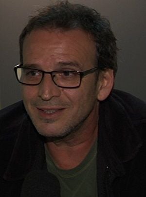 Cartel César Rodrigues