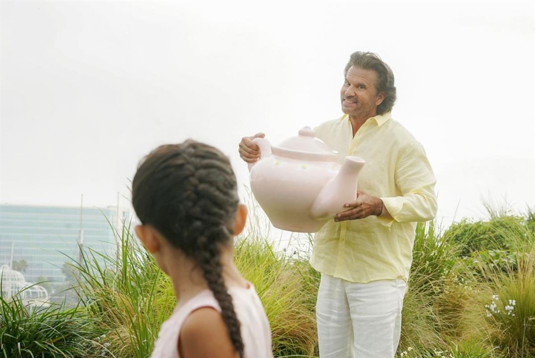 Jane The Virgin : Foto Lorenzo Lamas