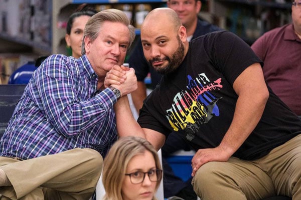 Superstore : Foto Colton Dunn, Mark McKinney