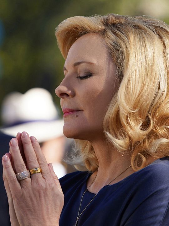 Asquerosamente ricos : Cartel