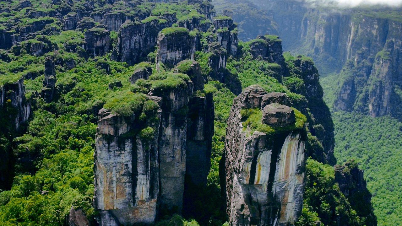 Nuestro Planeta (One Strange Rock) : Foto