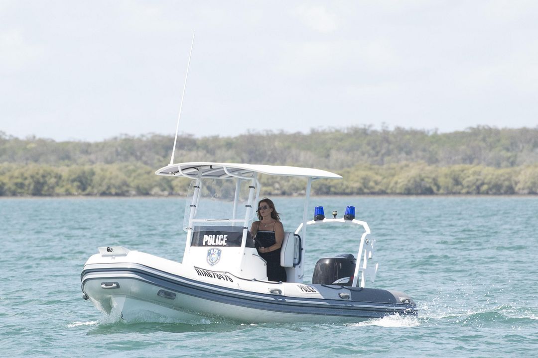 Reef Break : Foto Poppy Montgomery