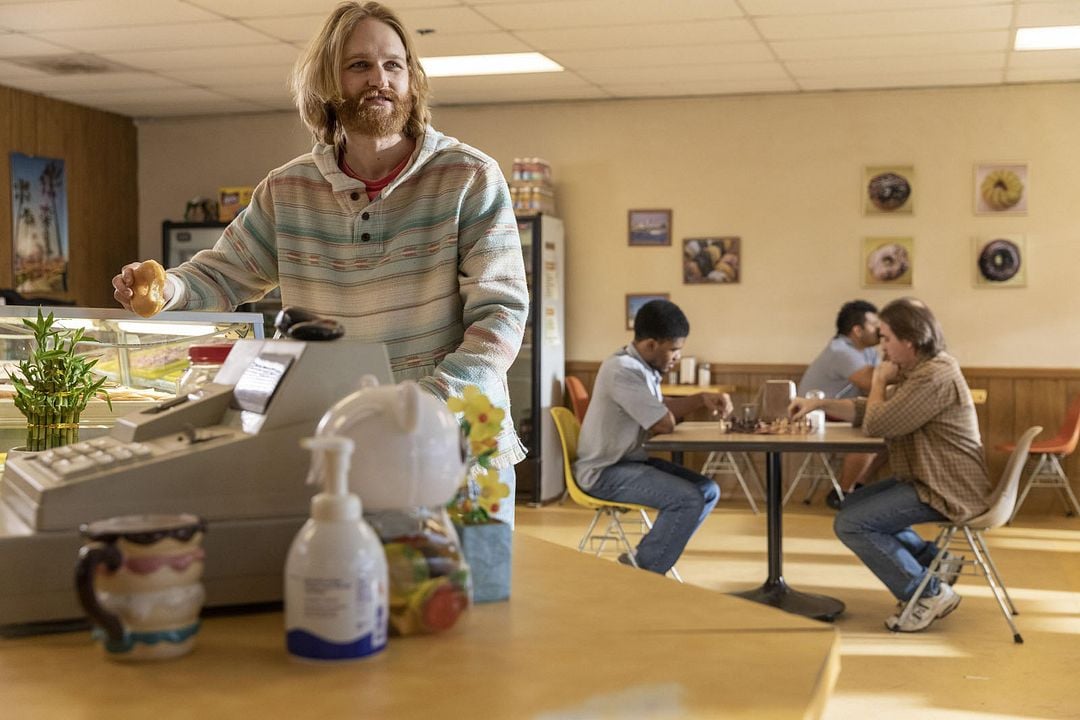 Lodge 49 : Foto Wyatt Russell