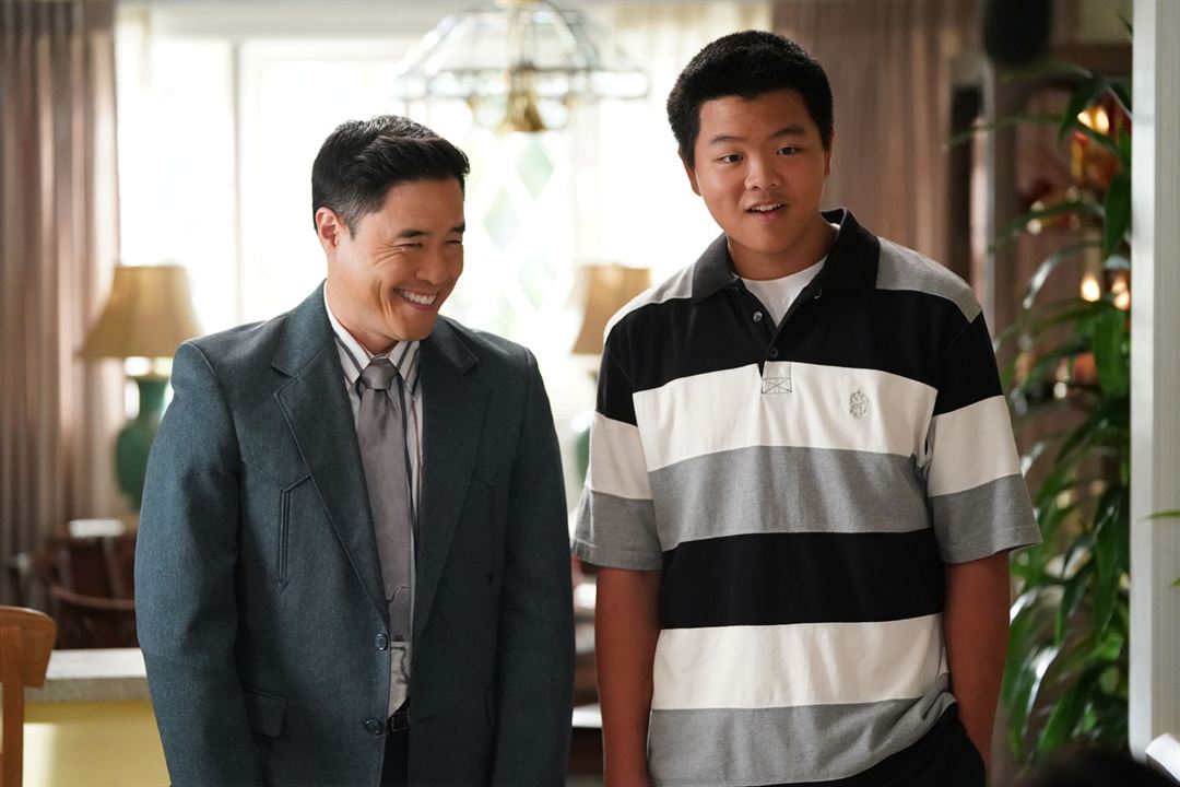 Recién llegados : Foto Randall Park, Hudson Yang