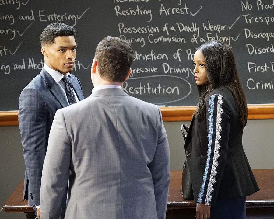 Cómo defender a un asesino : Foto Aja Naomi King, Rome Flynn