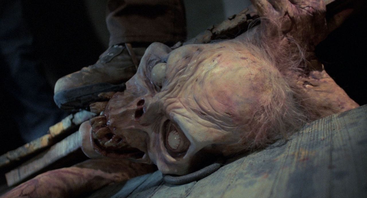 Terroríficamente muertos : Foto