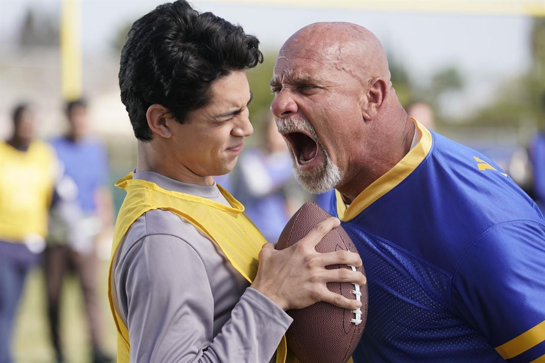 Schooled : Foto Niko Guardado, Bill Goldberg