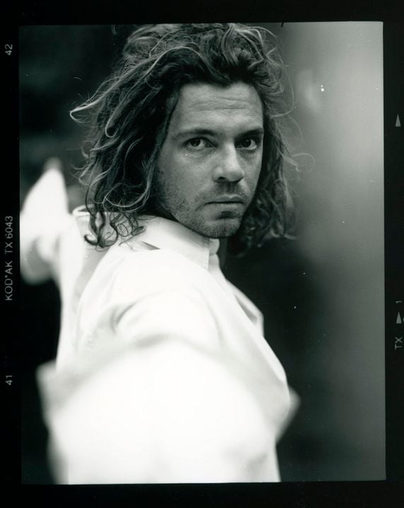 Mistify: Tras el cantante de INXS : Foto Michael Hutchence