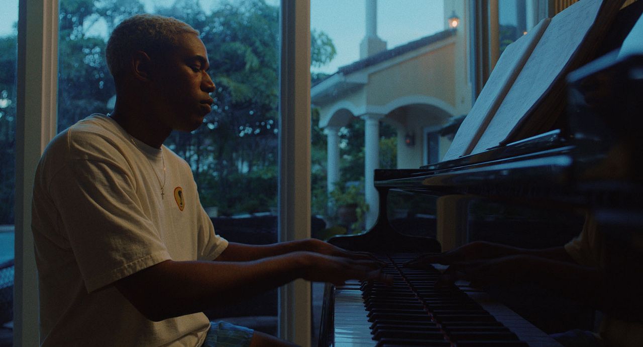 Un momento en el tiempo (Waves) : Foto Kelvin Harrison Jr.