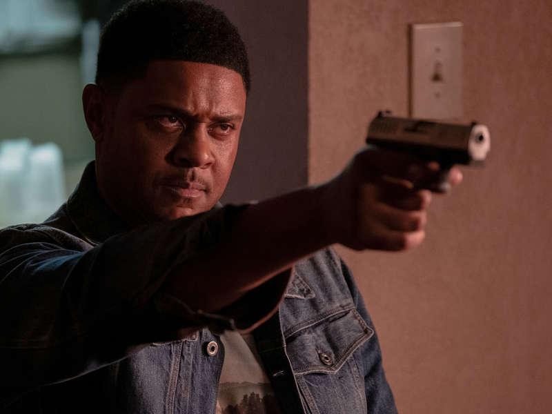 Ray Donovan : Foto Pooch Hall