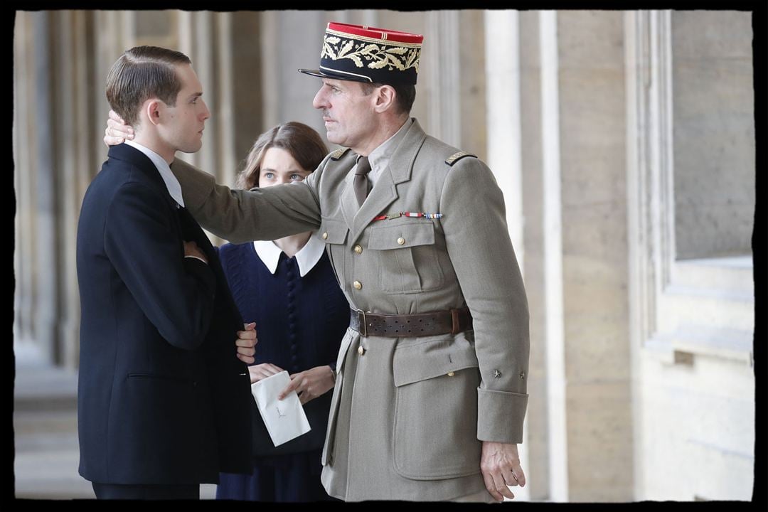 De Gaulle : Foto Lambert Wilson, Isabelle Carré