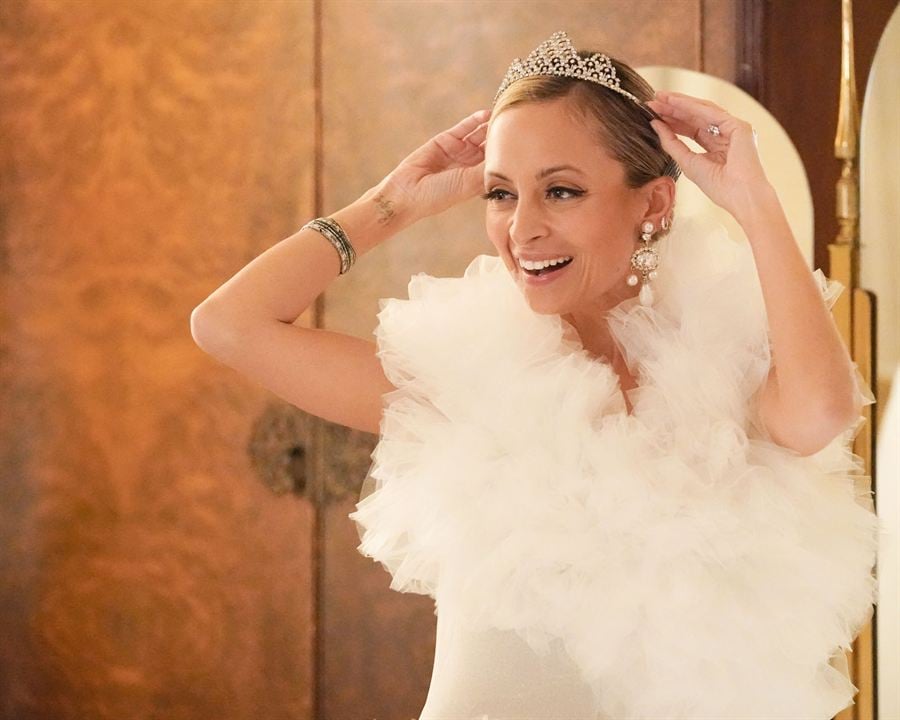 Bless This Mess : Foto Nicole Richie