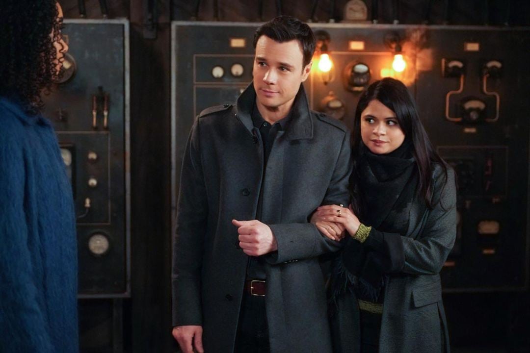 Foto Melonie Diaz, Rupert Evans