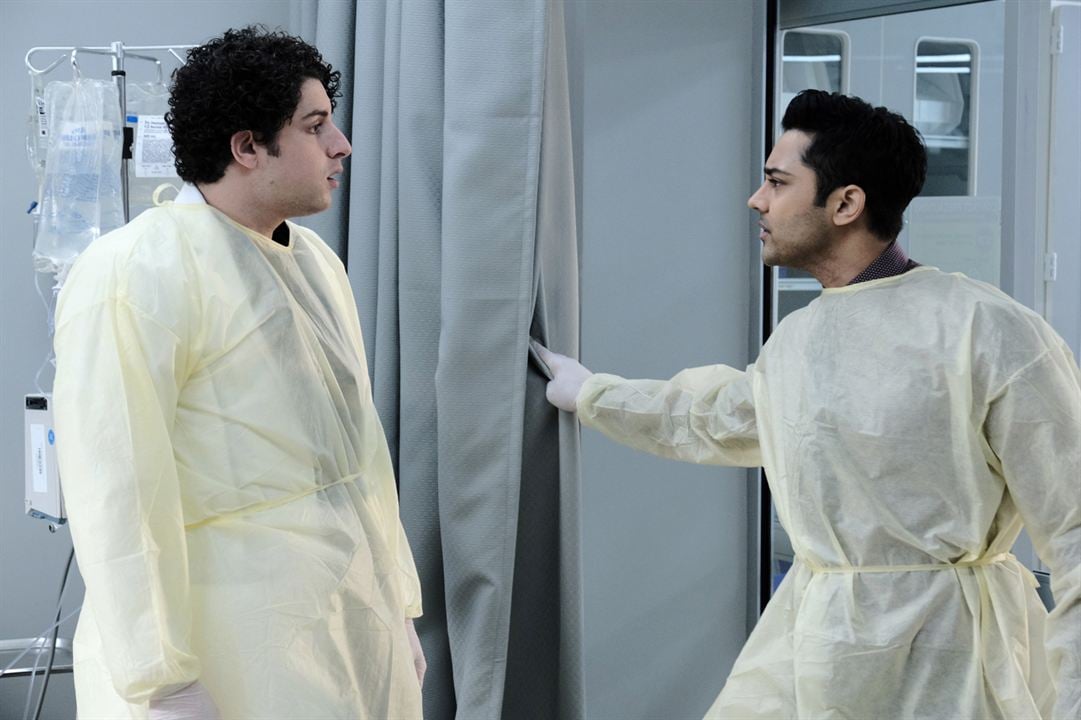 The Resident : Foto Eli Gelb, Manish Dayal