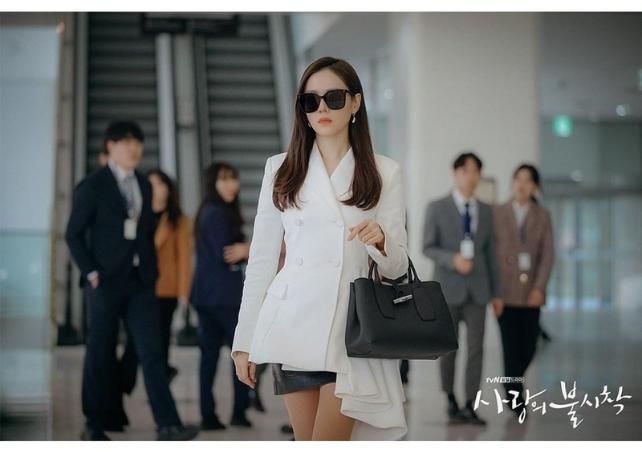 Sa-rang-eui bul-sa-chak : Cartel