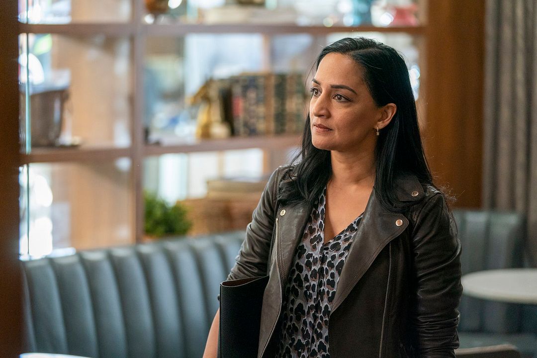Run : Foto Archie Panjabi