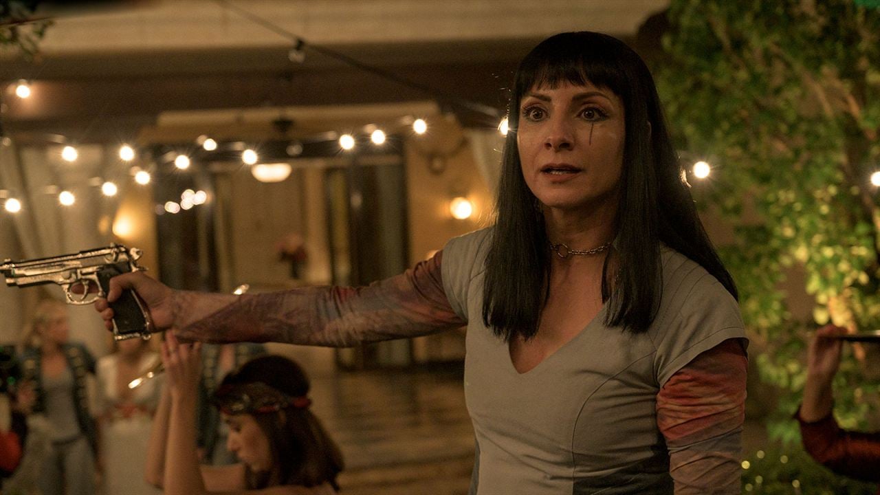 Vis a Vis: El Oasis : Foto Najwa Nimri