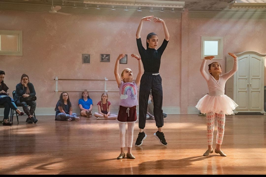 Siente el ritmo : Foto Sofia Carson, Lidya Jewett, Johanna Colon, Eva Hauge, Sadie Lapidus, Kai Zen, Carina Battrick, Donna Lynne Champlin