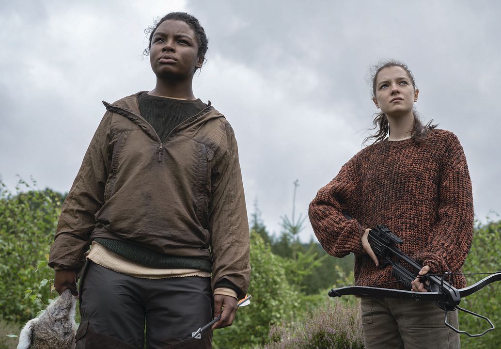 Foto Esme Creed-Miles, Yasmin Monet Prince