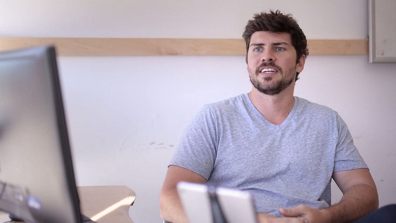 Mucho más allá: Así se hizo Frozen 2 : Cartel