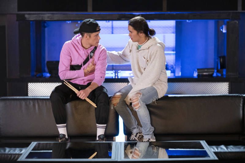 Julie and the Phantoms : Foto