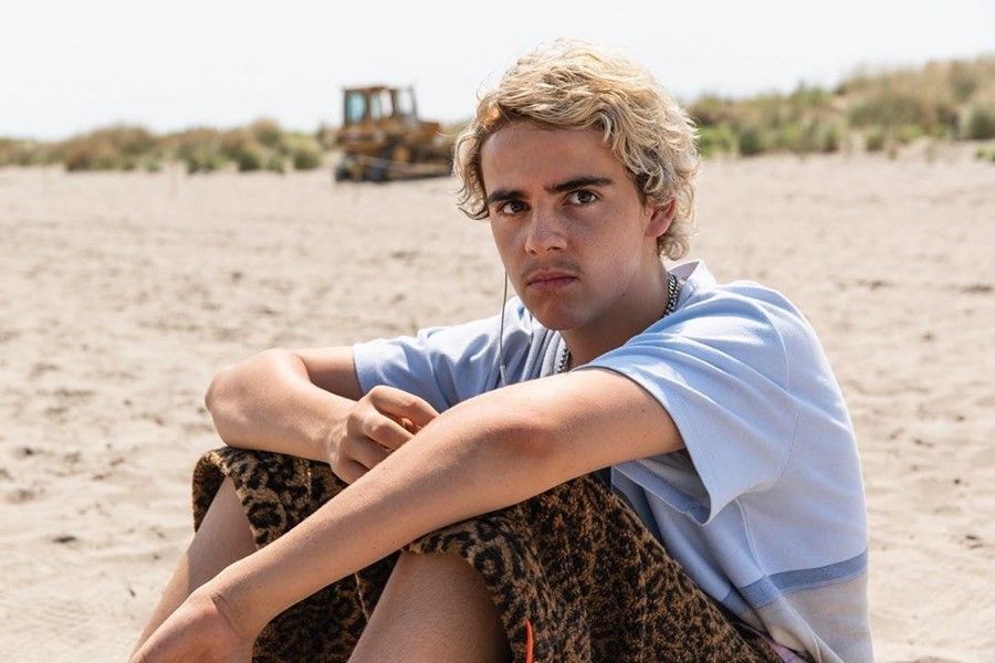 We Are Who We Are : Foto