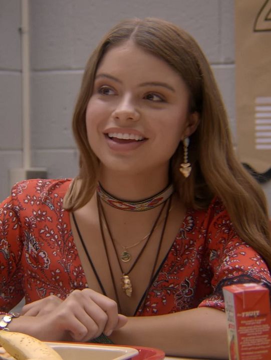 Cartel Hannah Kepple