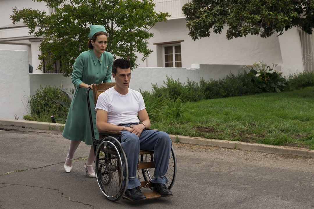 Ratched : Foto Finn Wittrock, Sarah Paulson