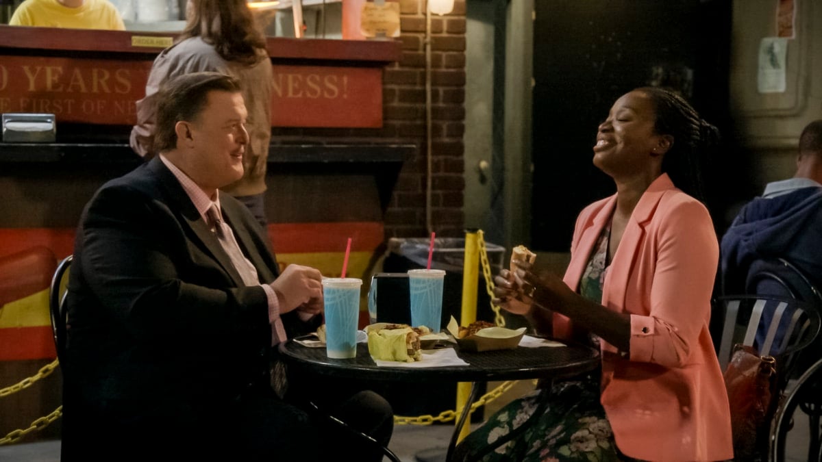 Bob Hearts Abishola : Foto Billy Gardell, Folake Olowofoyeku