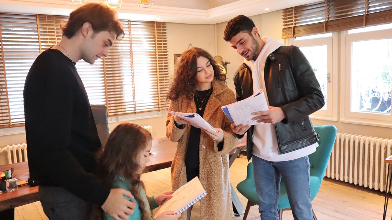 Hermanos (Kardeşlerim) : Foto