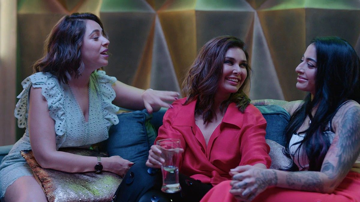 Four More Shots, Please! : Foto