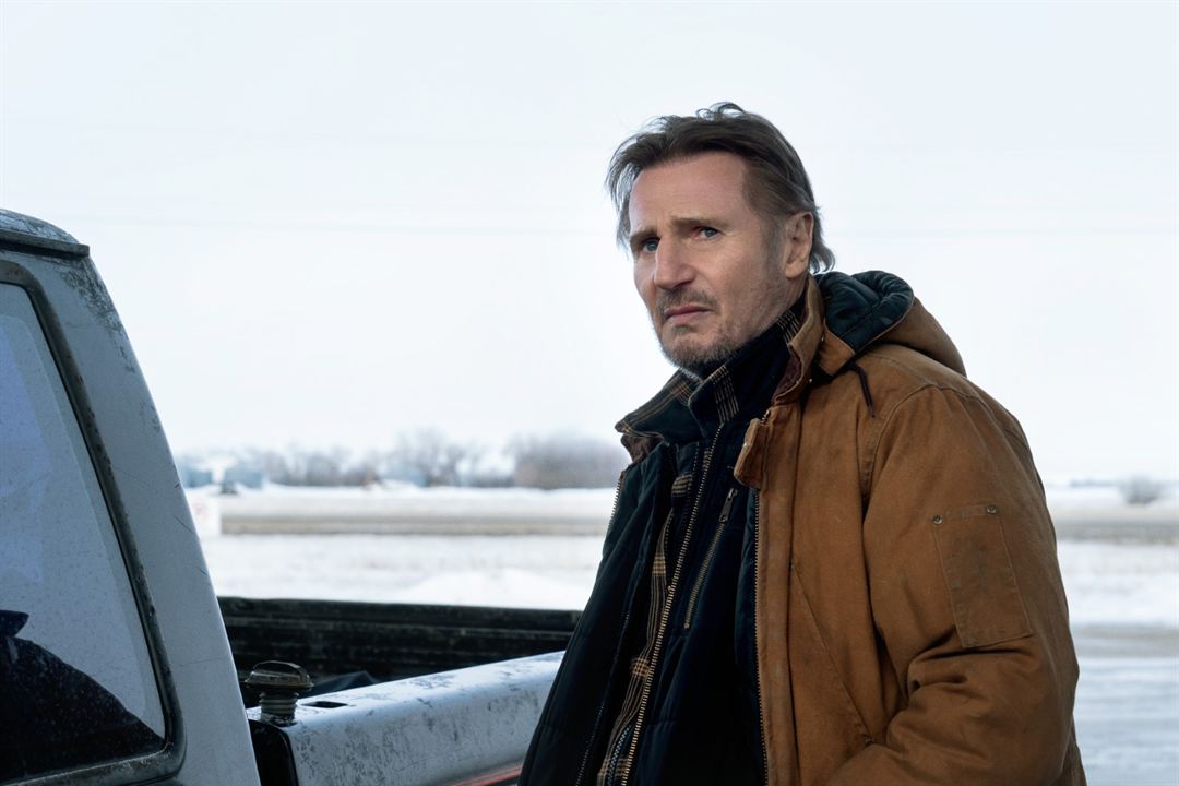Ice Road: Liam
        Neeson