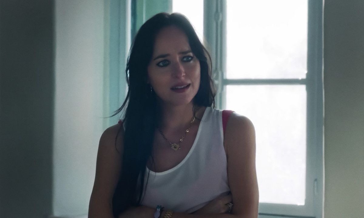 La hija oscura : Foto Dakota Johnson