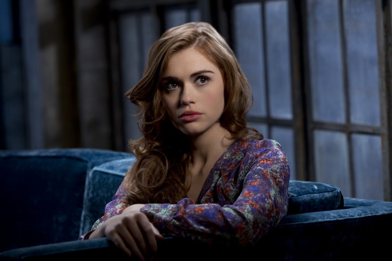 2. Holland Roden's Best Blonde Hair Moments - wide 3