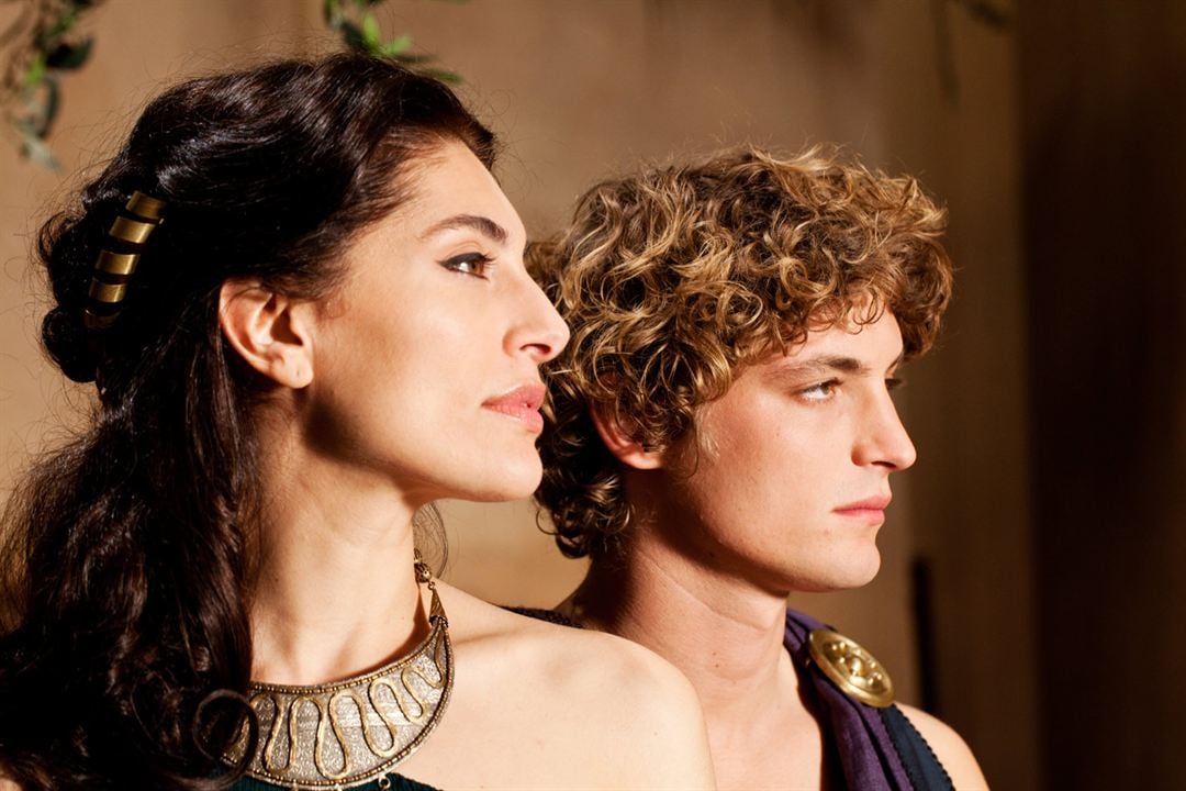 Foto Niels Schneider, Caterina Murino