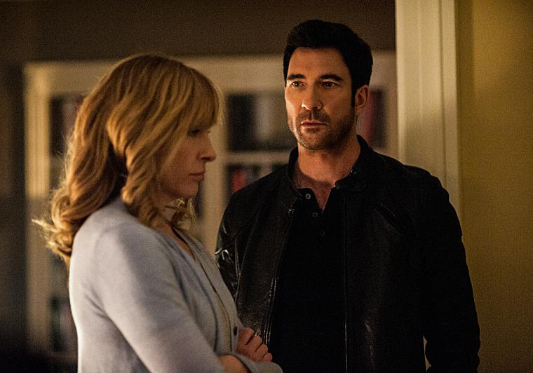 Rehenes : Foto Dylan McDermott, Toni Collette