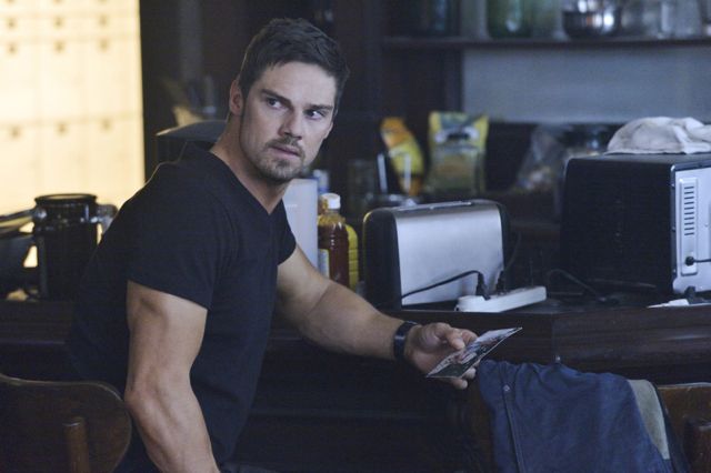 Bella y Bestia : Foto Jay Ryan (III)