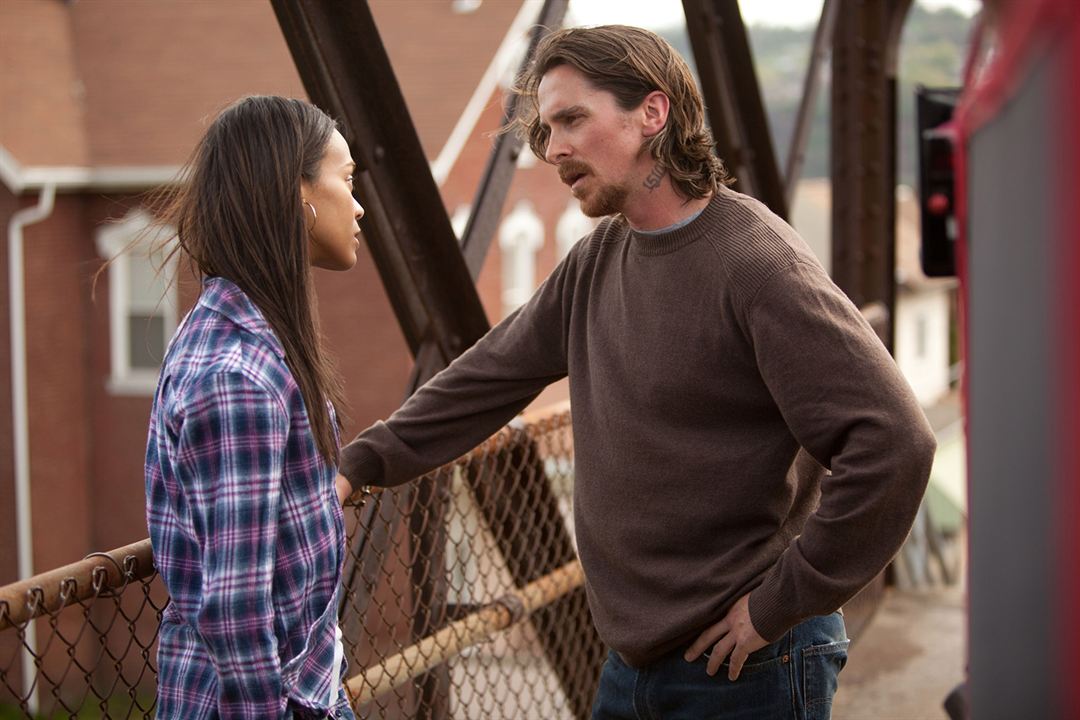 Out Of The Furnace : Foto Christian Bale, Zoe Saldana