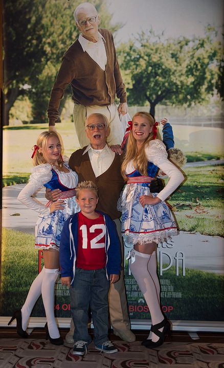 Jackass Presents: Bad Grandpa : Couverture magazine Johnny Knoxville