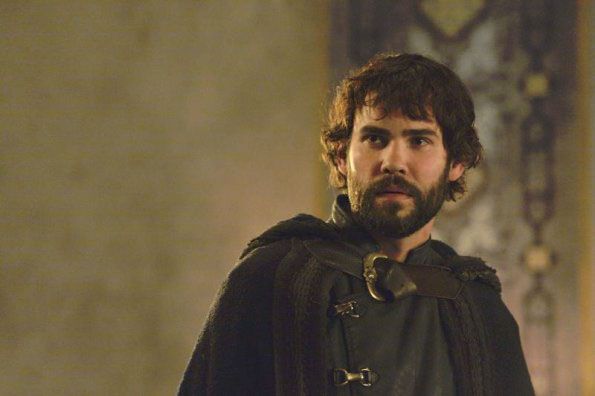 Reign : Foto Rossif Sutherland