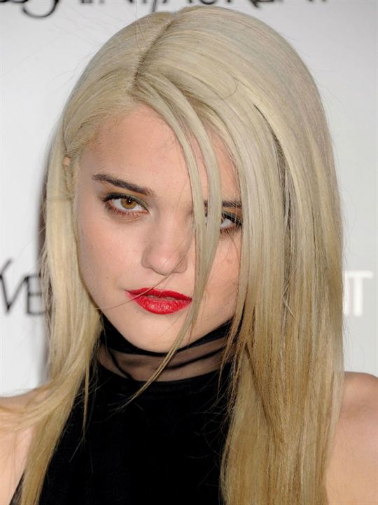 Cartel Sky Ferreira