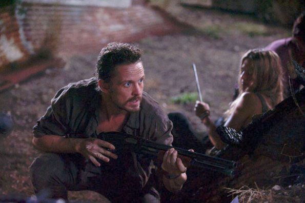 Revolution (2012) : Foto David Lyons