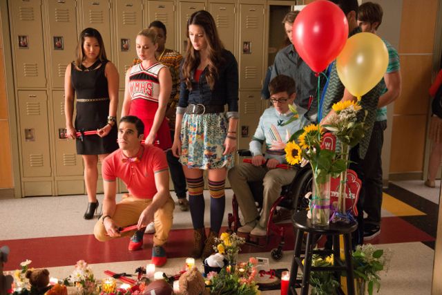 Glee : Foto Kevin McHale, Darren Criss, Becca Tobin, Melissa Benoist, Jenna Ushkowitz