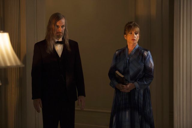 American Horror Story : Foto Denis O'Hare, Patti LuPone
