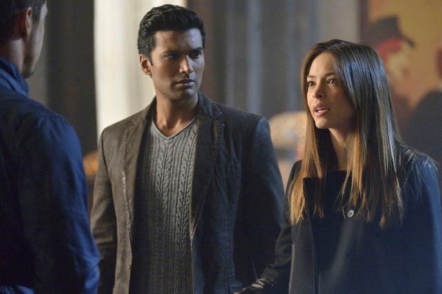 Bella y Bestia : Foto Sendhil Ramamurthy, Kristin Kreuk