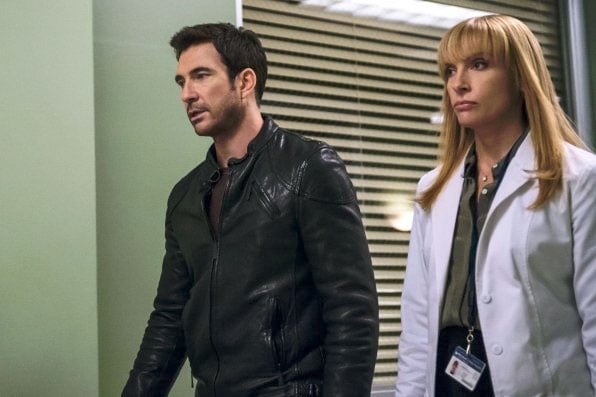 Rehenes : Foto Dylan McDermott, Toni Collette