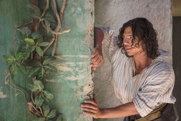 Black Sails : Foto Luke Arnold