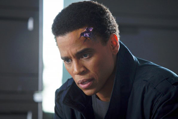 Almost Human : Foto Michael Ealy